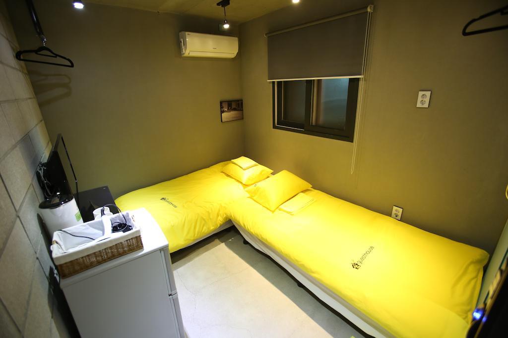 24 Guesthouse Garosugil - Gangnam Seoul Rum bild